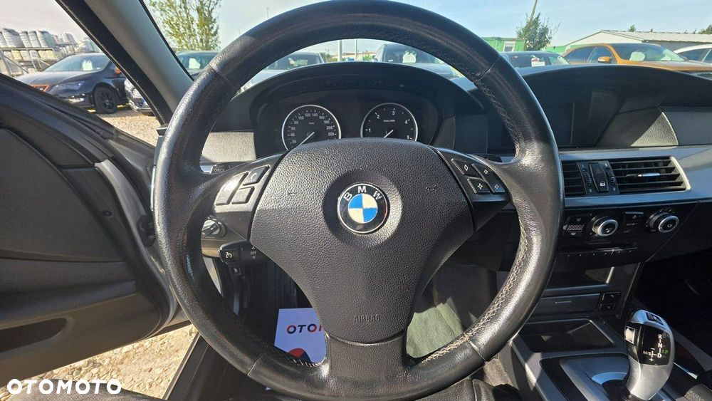 BMW Seria 5 - 14