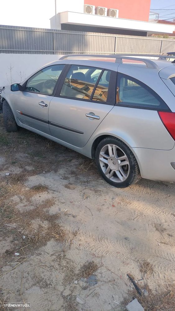Renault Laguna Break 1.9 dCi Dynamique - 3