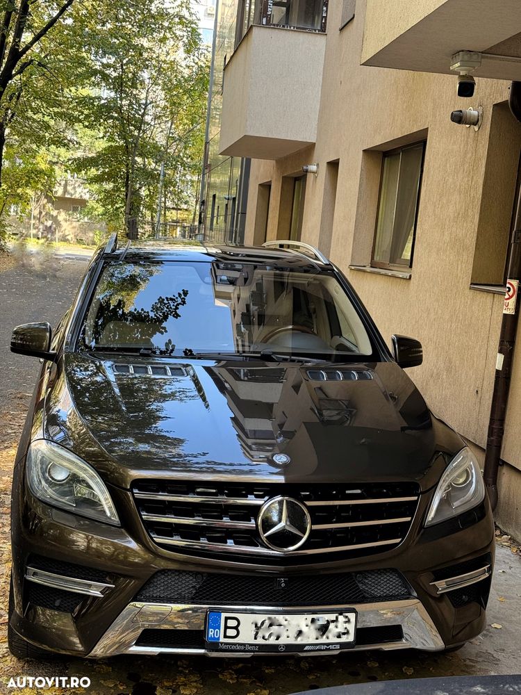 Mercedes-Benz ML 350 BlueTec 4MATIC Aut - 2