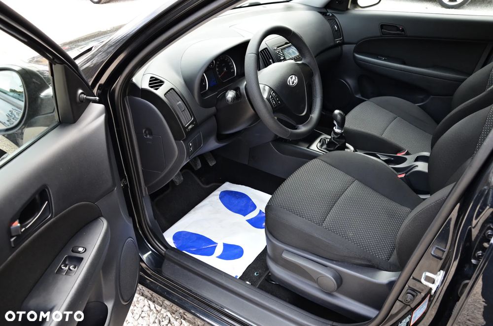Hyundai i30 1.4 Classic + EU5 - 27