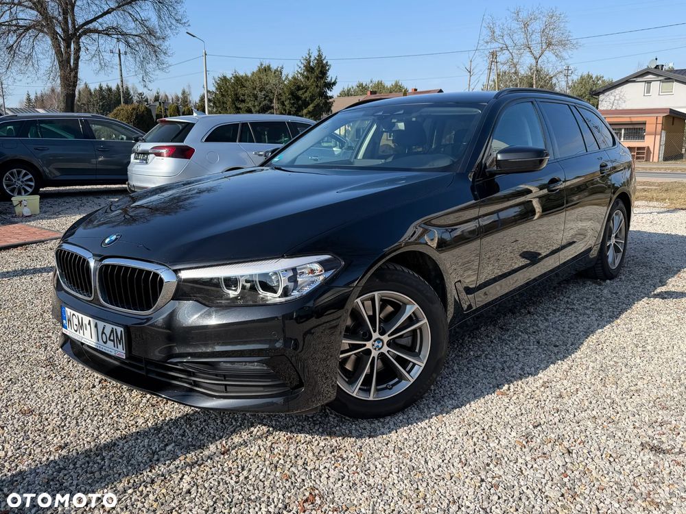 BMW Seria 5 520d Sport Line