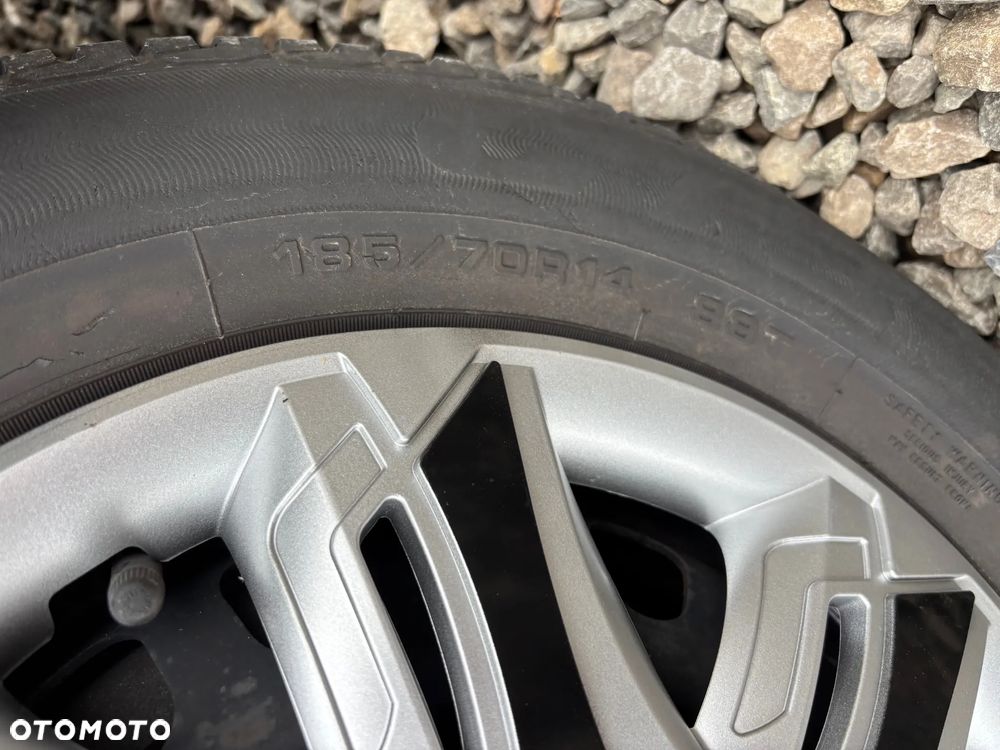 Opel Corsa 1.2 16V Color Edition - 16