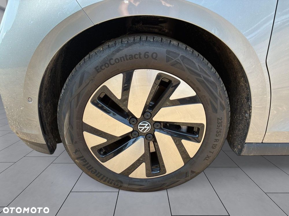 Volkswagen ID. Buzz Cargo 204 KM 82 kWh r. o. 2989 mm - 30