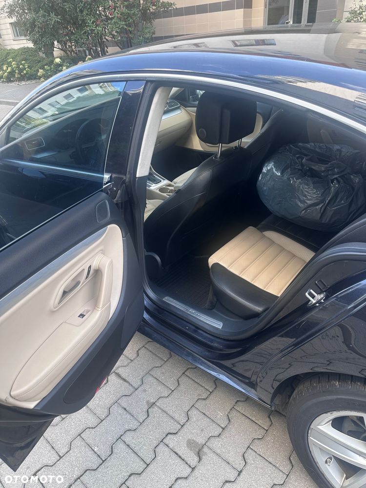 Volkswagen CC - 9