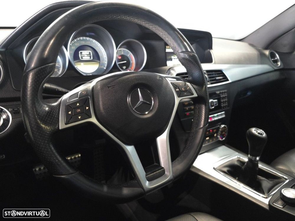 Mercedes-Benz C 220 - 20
