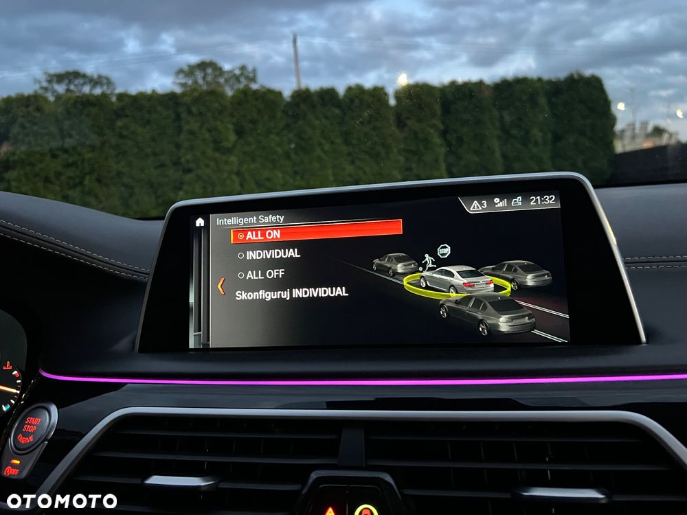 BMW Seria 7 740d xDrive - 35