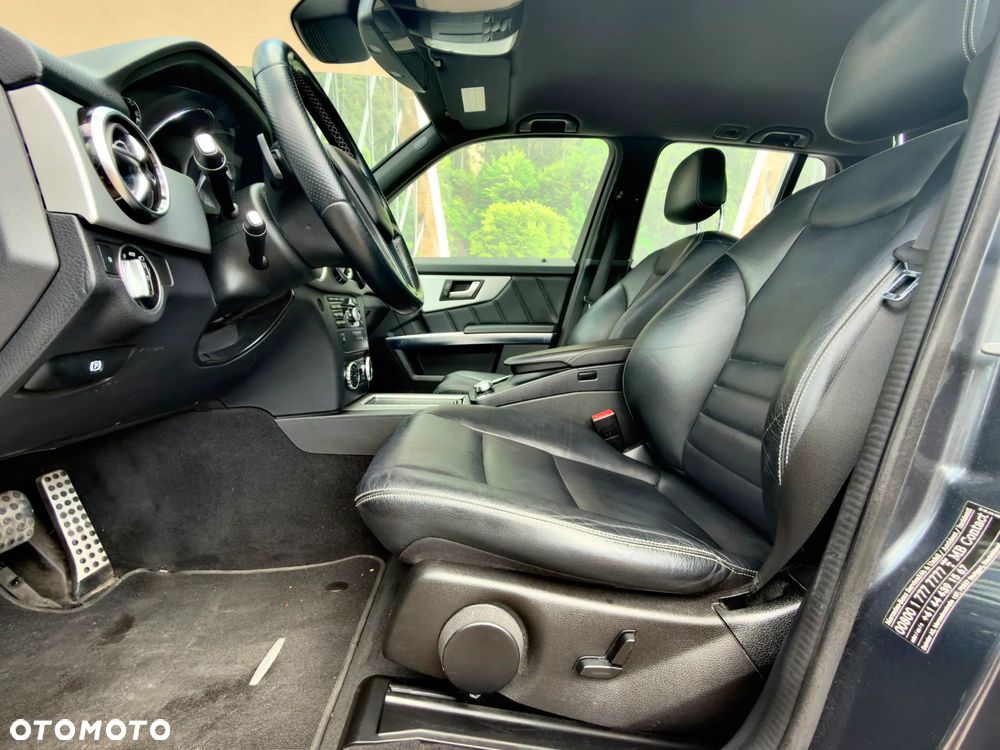 Mercedes-Benz GLK 350 4Matic (BlueEFFICIENCY) 7G-TRONIC - 21