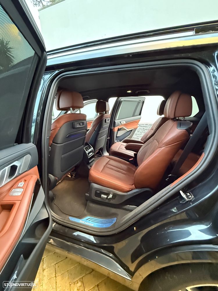BMW X7 30 d xDrive Pack M - 35