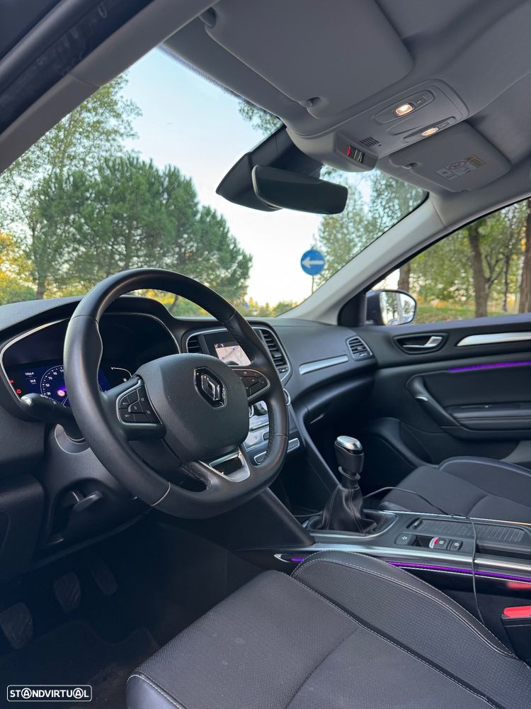 Renault Mégane Sport Tourer 1.5 Blue dCi Limited J17 - 5