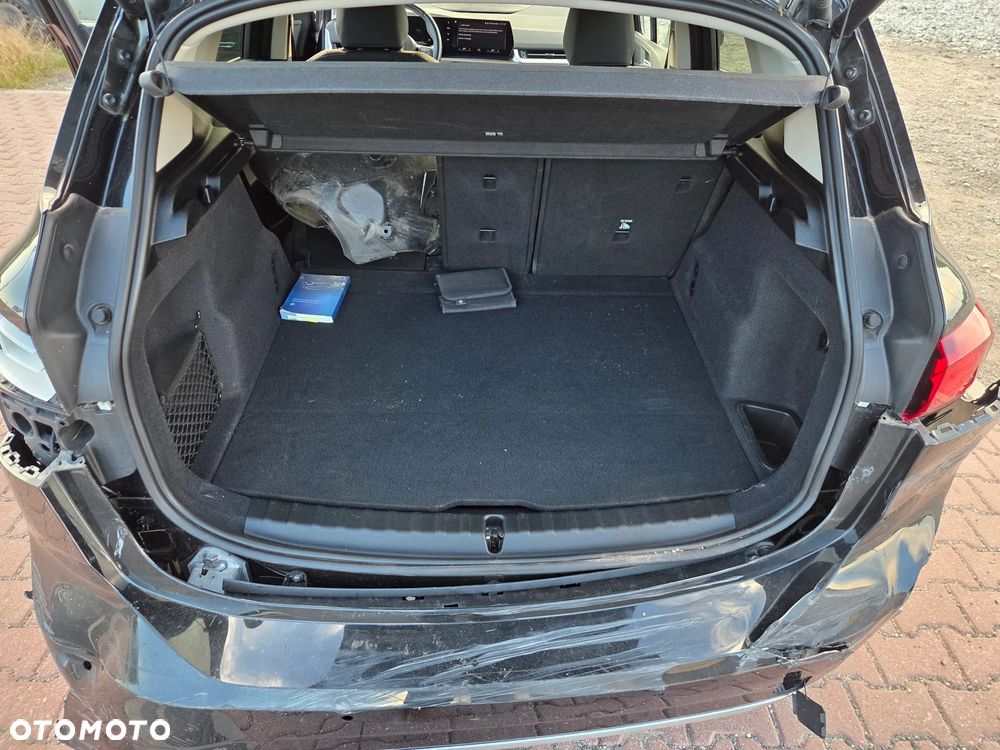 BMW Seria 2 218d Sport-Aut Luxury Line - 11