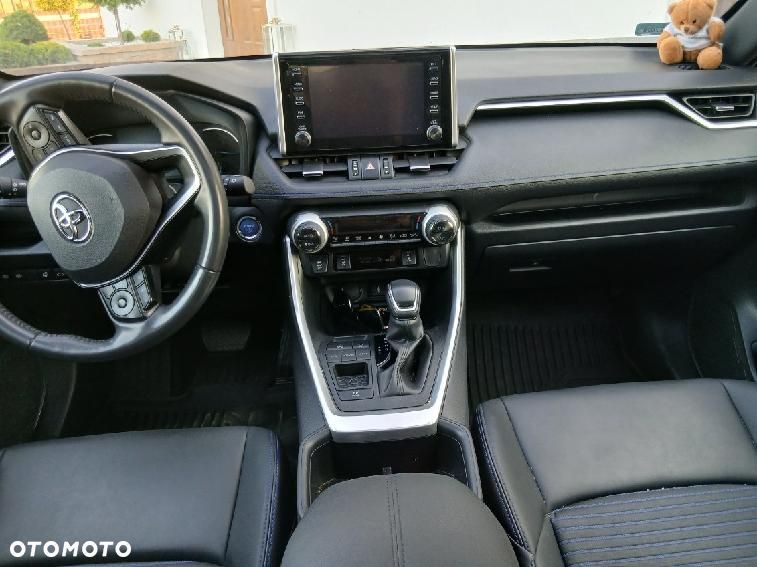 Toyota RAV4 - 4
