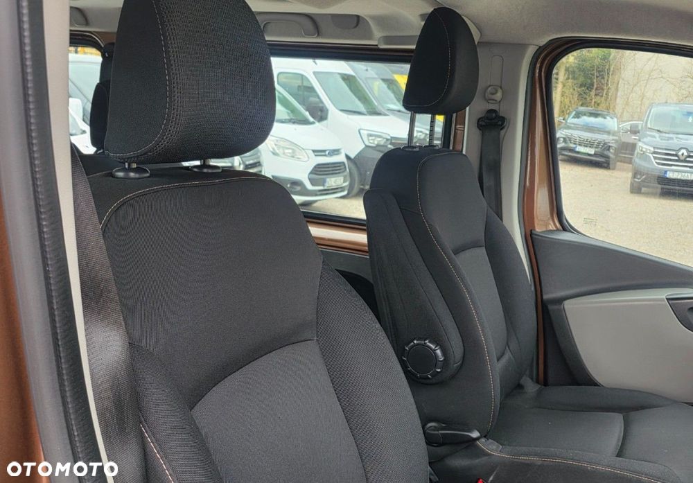 Renault Trafic - 22