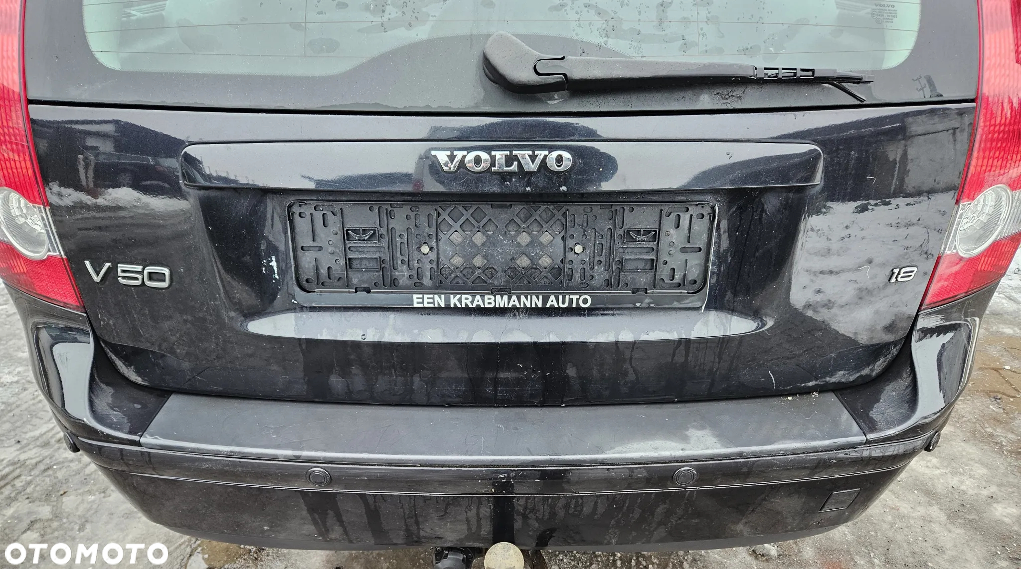 Volvo V50 klapa tyl tylna szyba  452-46 - 6