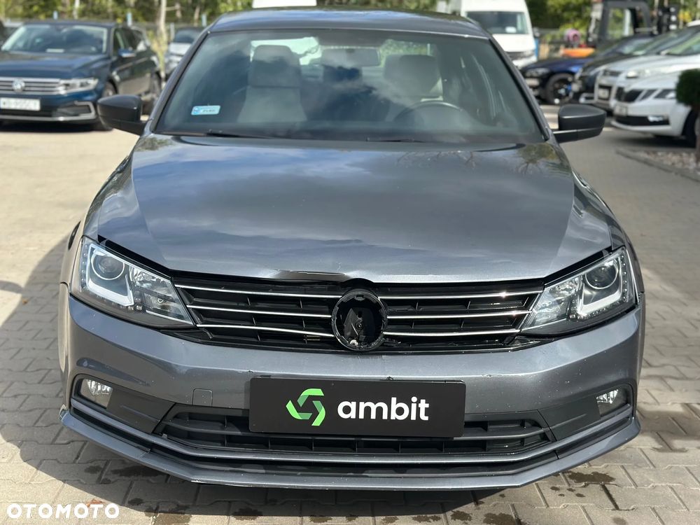 Volkswagen Jetta 1.8T SE - 2