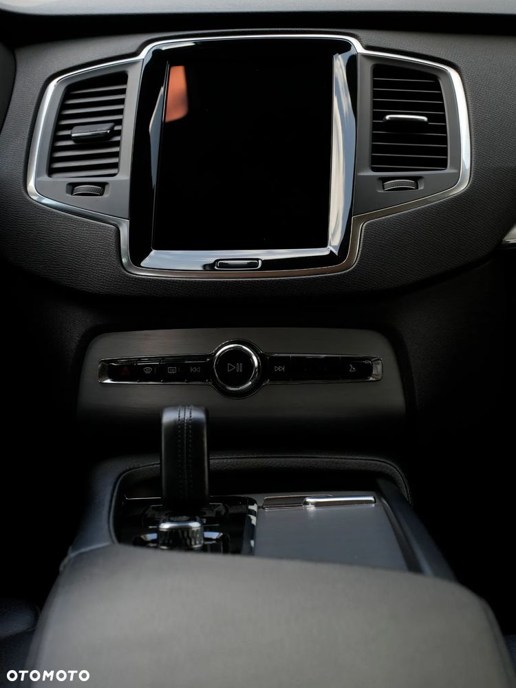 Volvo XC 90 B5 D AWD Momentum - 15