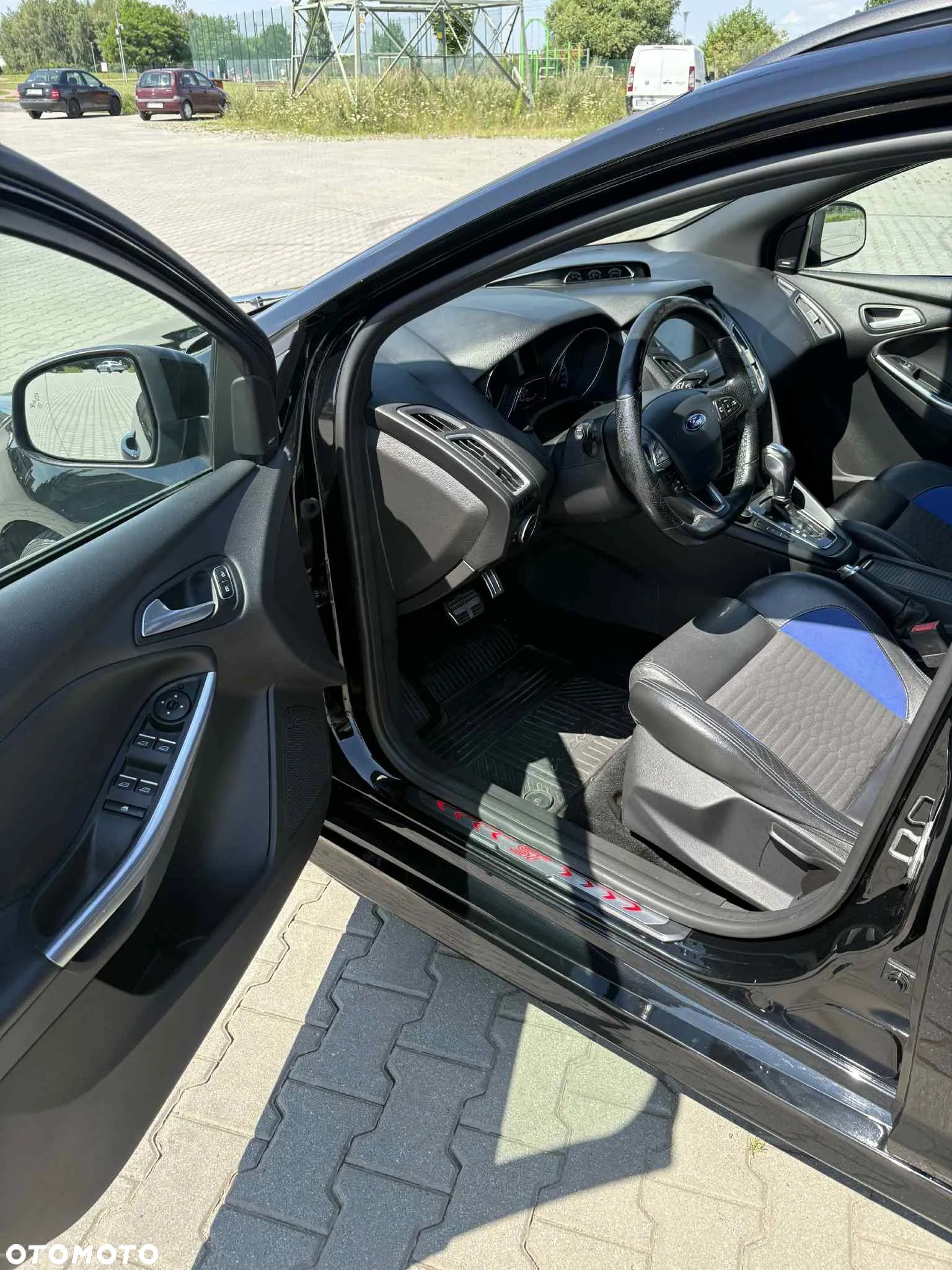 Ford Focus 2.0 TDCi ST PowerShift - 13