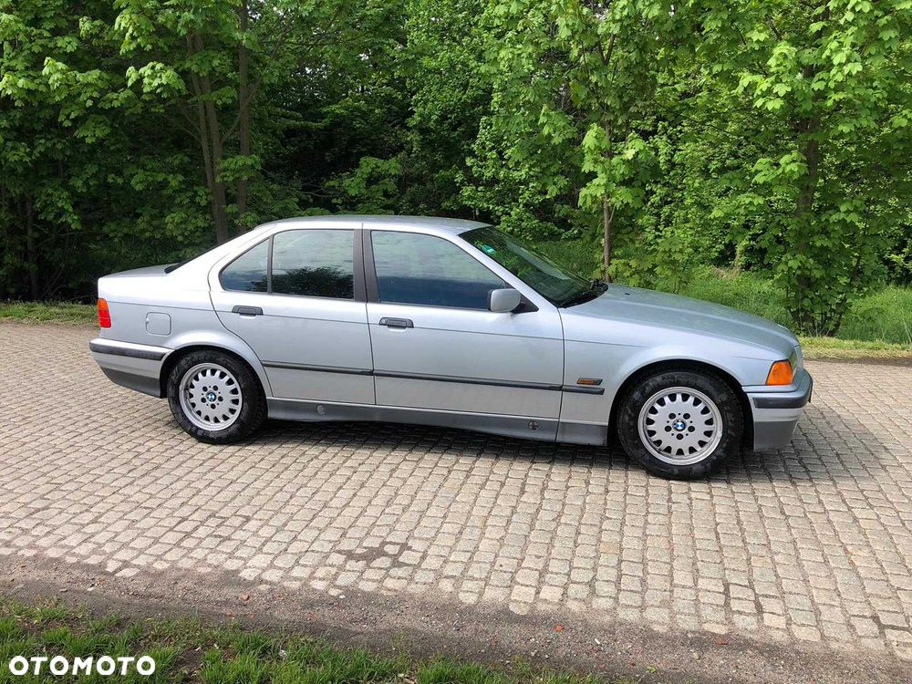 BMW Seria 3 - 8