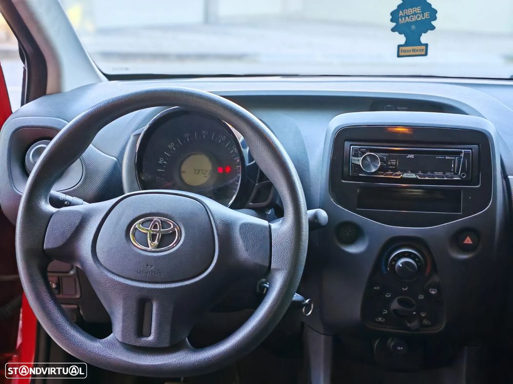 Toyota Aygo x-cite - 9