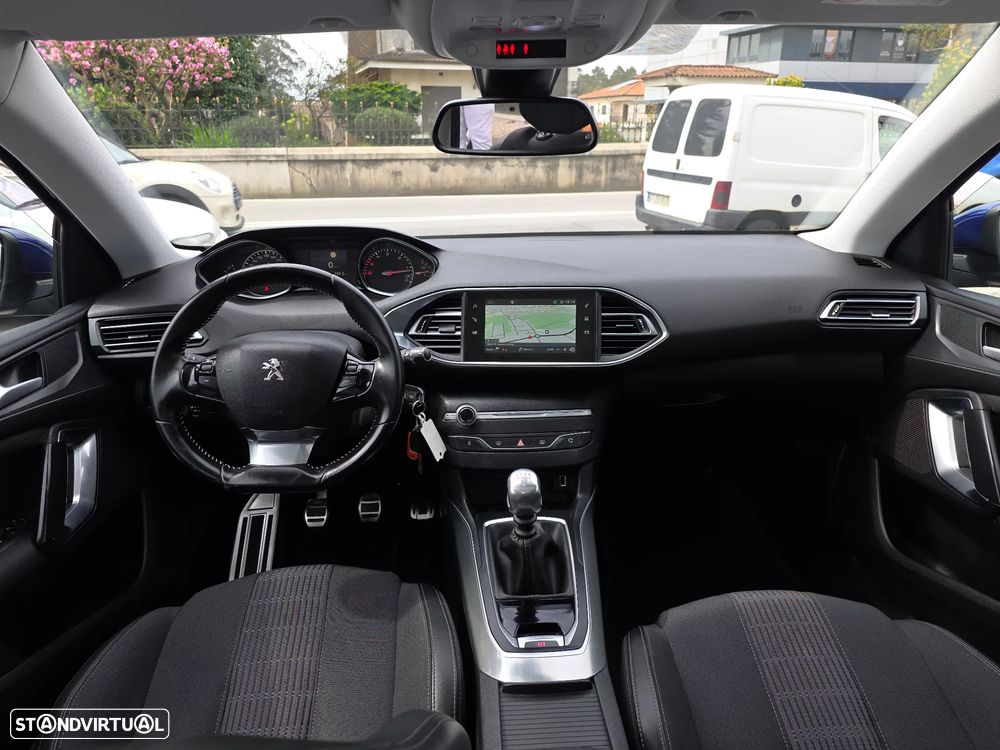 Peugeot 308 BlueHDi 130 Allure Pack - 37