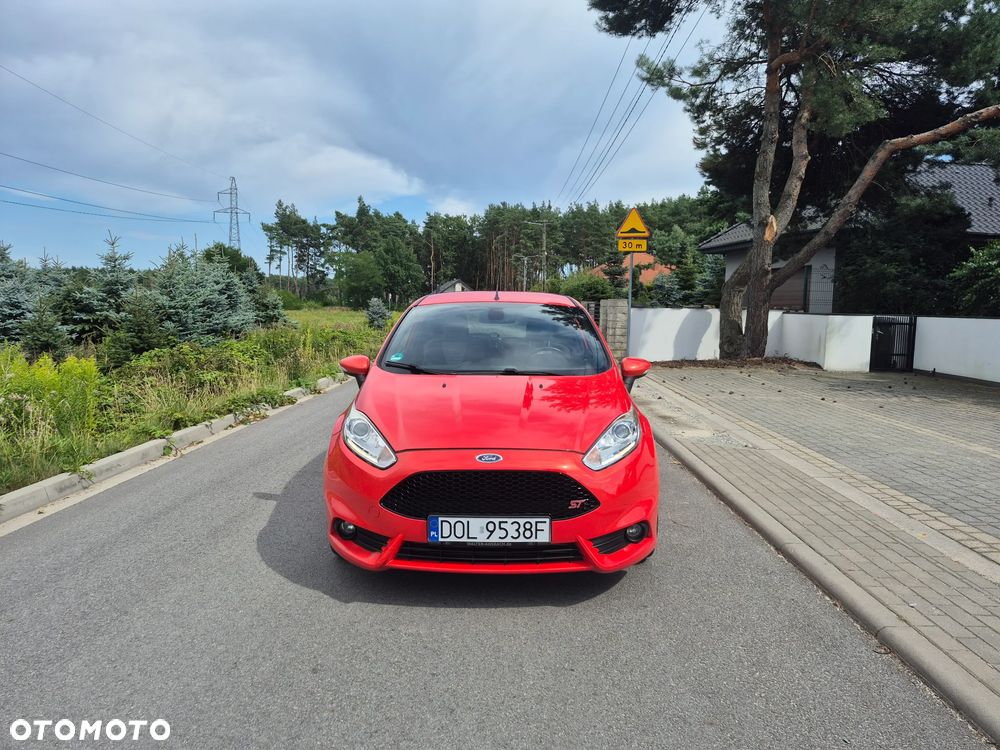 Ford Fiesta 1.6 EcoBoost ST - 3