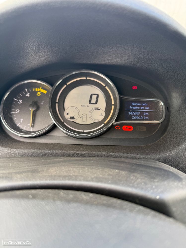Renault Mégane dCi 90 FAP Expression - 9