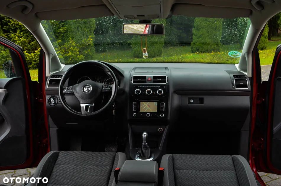 Volkswagen Touran 1.6 TDI DPF BlueMotion Technology DSG Comfortline - 34