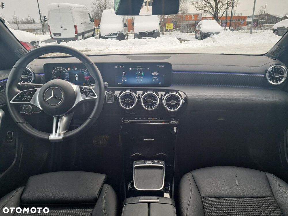 Mercedes-Benz CLA - 14