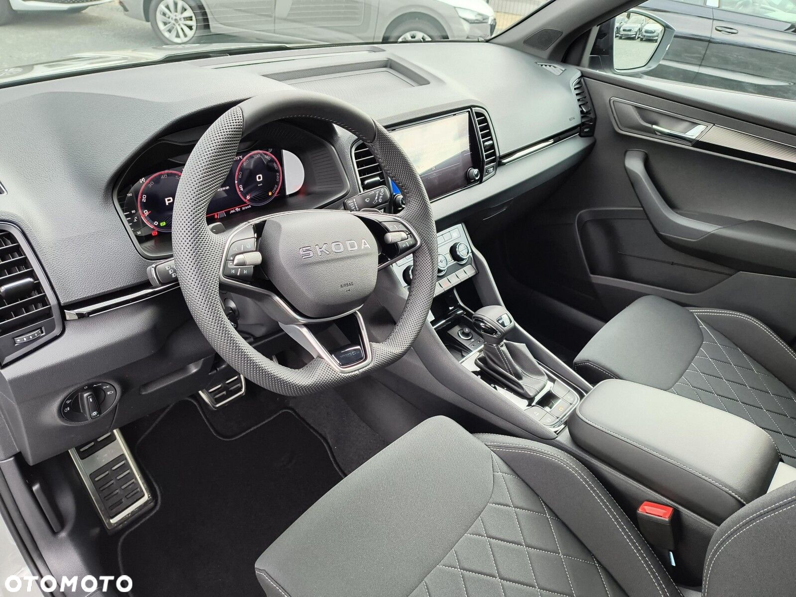Skoda Karoq 1.5 TSI ACT Sportline DSG - 9