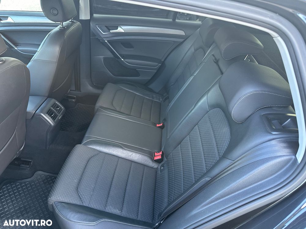 Volkswagen Golf 1.4 TSI Highline - 4