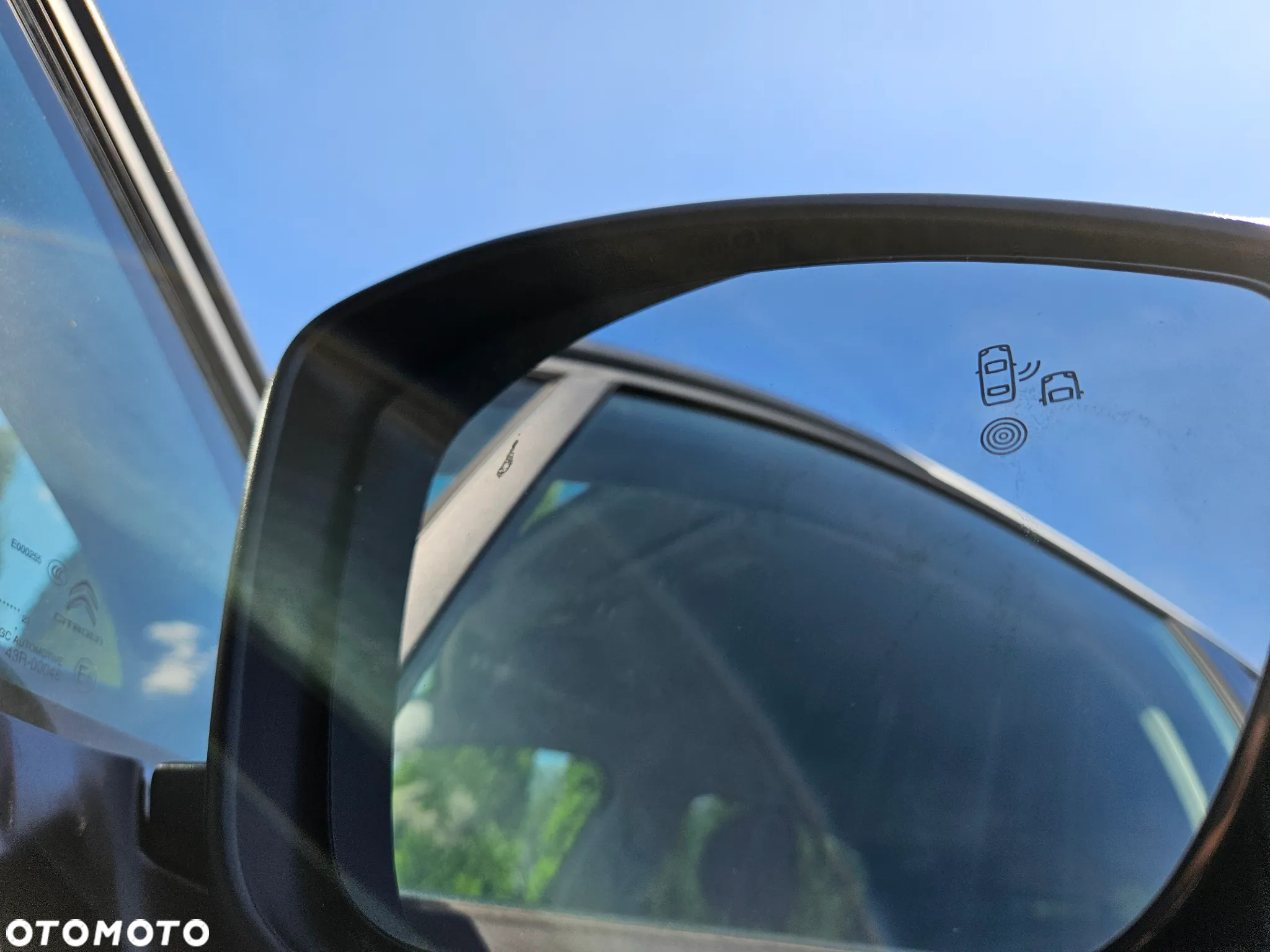 Citroën C3 1.2 PureTech Shine - 17