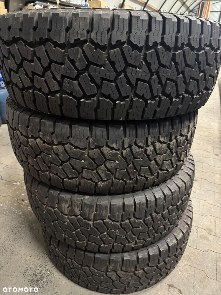 Opony 287/70R18 Falken Wildpeak Jak Nowe 14 mm JEEP 4szt. - 1