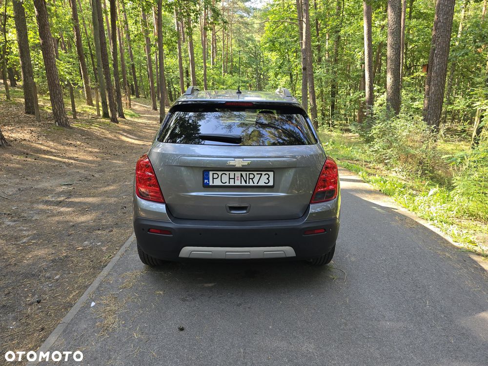 Chevrolet Trax 1.6 LS - 9