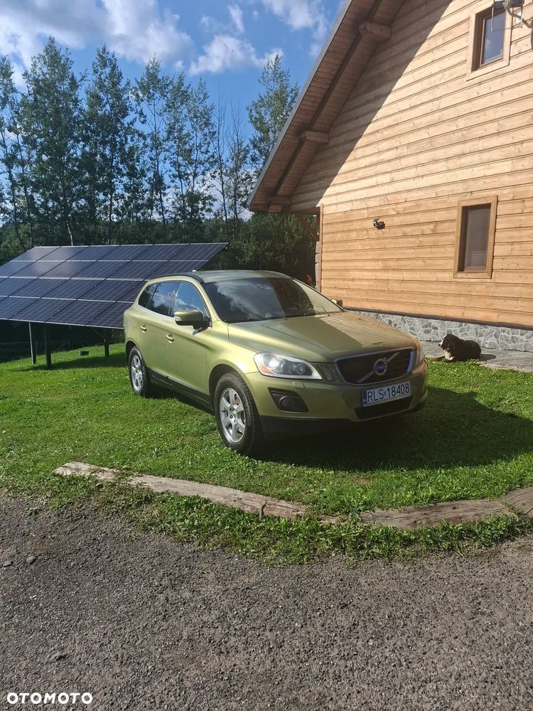 Volvo XC 60 D4 AWD Geartronic Summum - 4