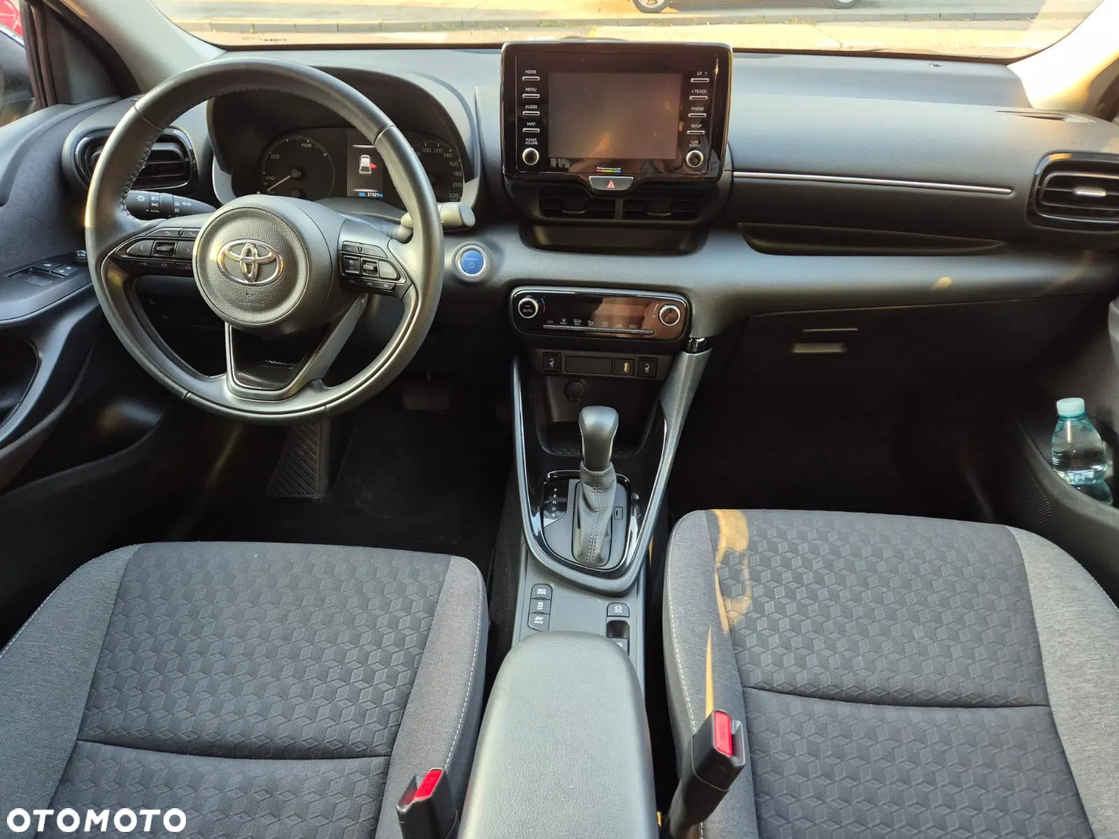 Toyota Yaris Hybrid 1.5 Comfort - 6