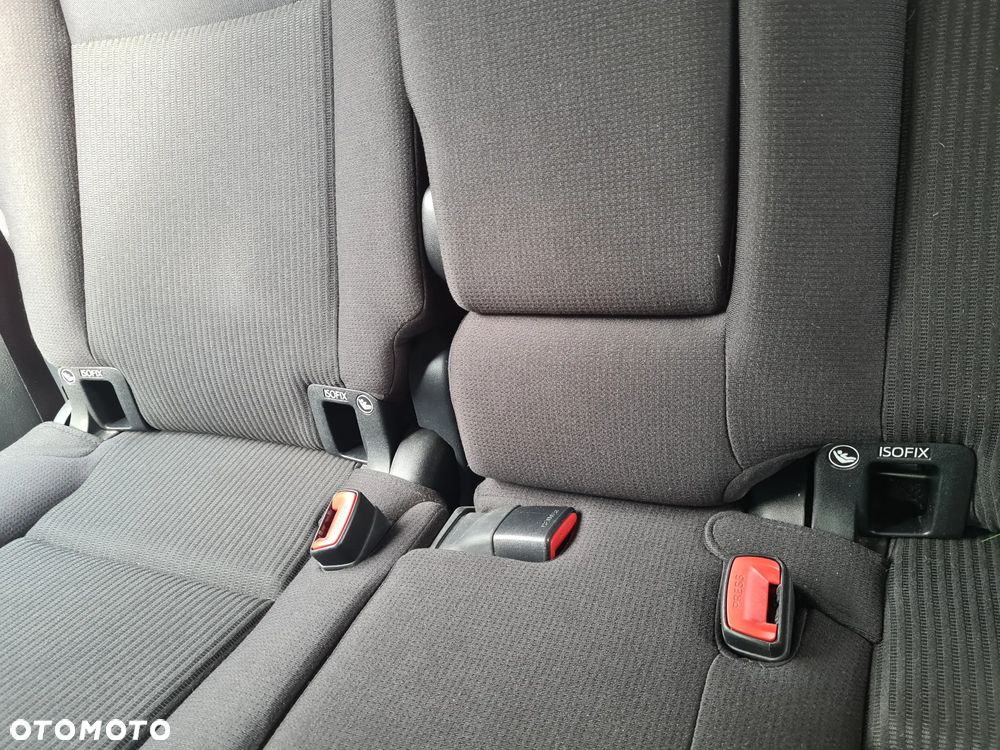 Toyota RAV4 - 14