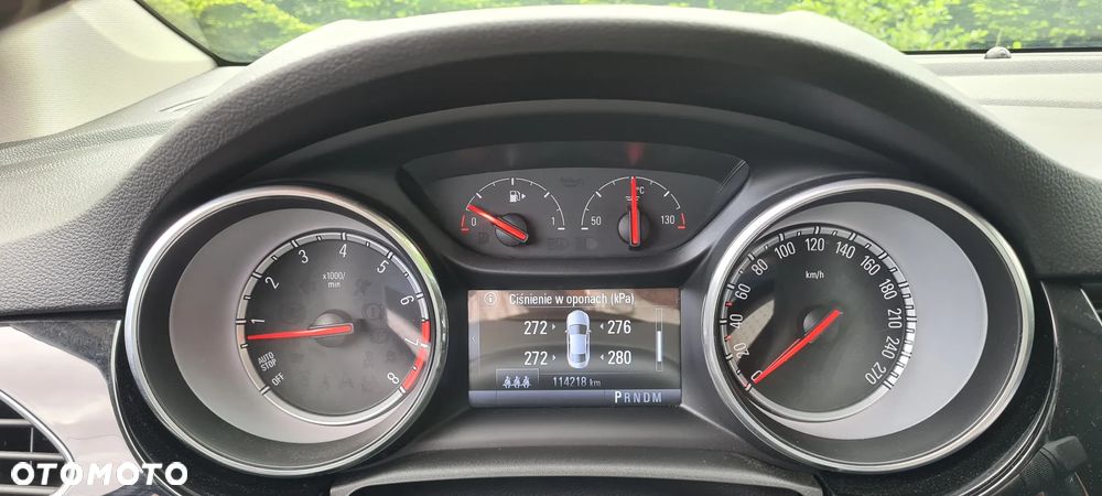 Opel Astra 1.4 T Dynamic S&S - 27