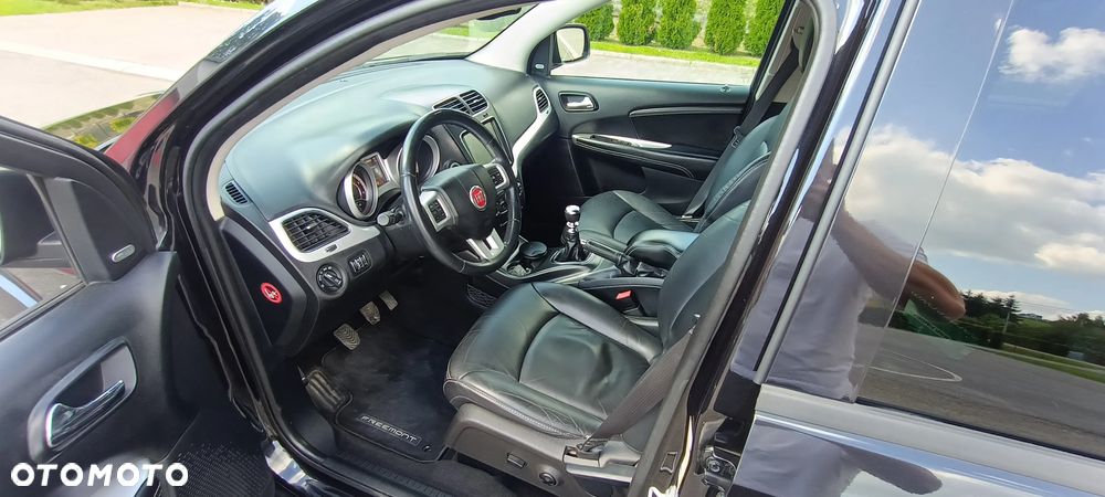Fiat Freemont 2.0 Multijet 16V DPF Urban - 19