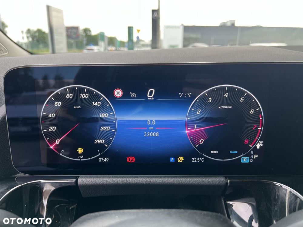 Mercedes-Benz GLA 220 mHEV 4-Matic Progressive 8G-DCT - 13
