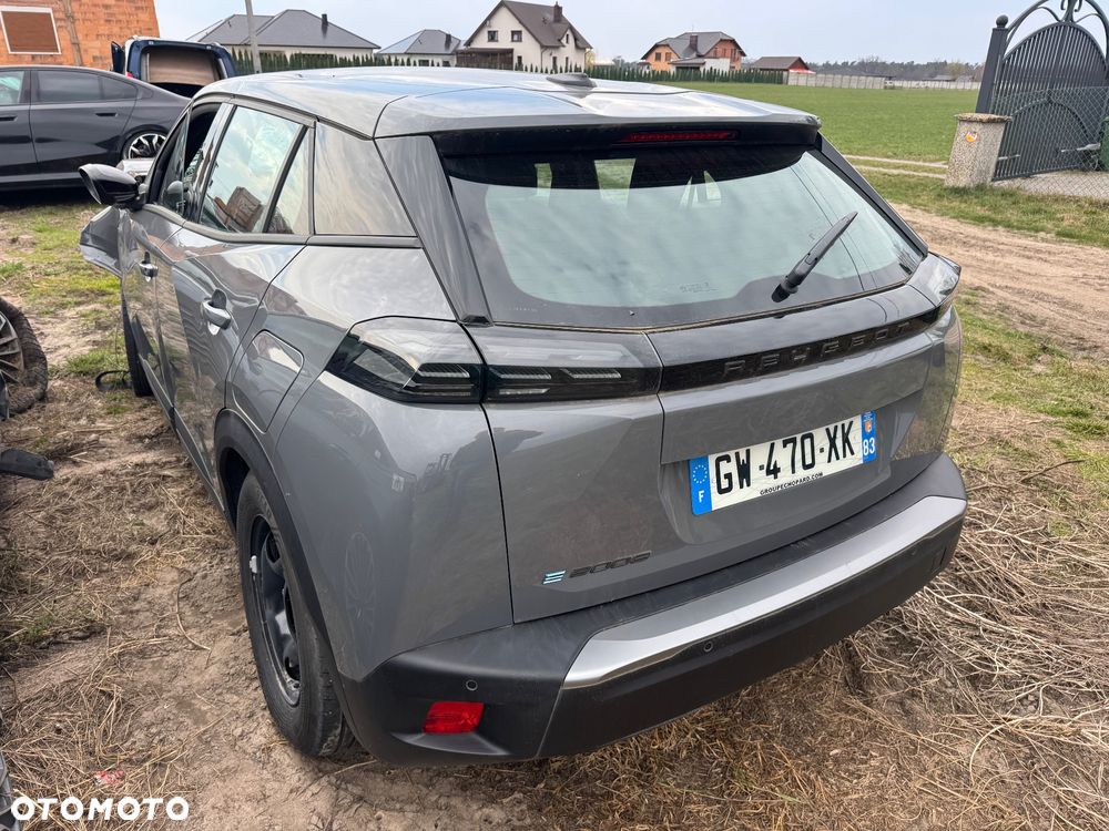 Peugeot 2008 - 13