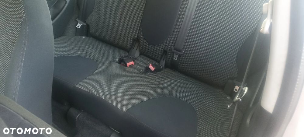Nissan Micra 1.2 Visia Winter Edition - 8