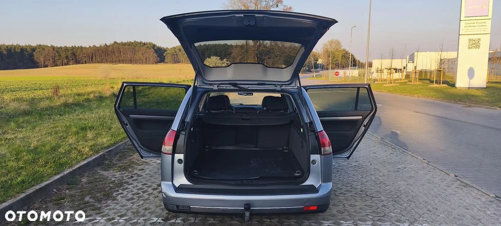 Opel Vectra 1.9 CDTI DPF - 11