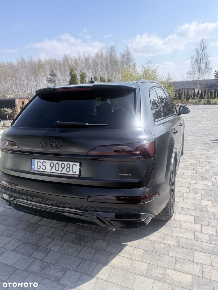 Audi Q7 - 4