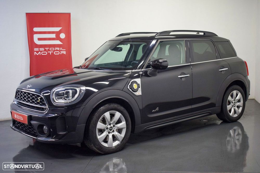 MINI Countryman Cooper SE ALL4 Auto - 1