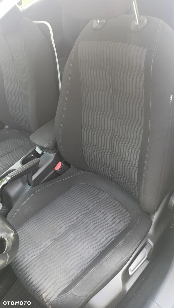 Peugeot 308 - 10