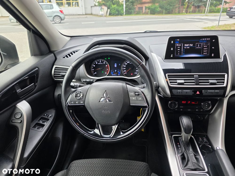 Mitsubishi Eclipse Cross 1.5 T-MIVEC CVT 2WD Spirit - 13