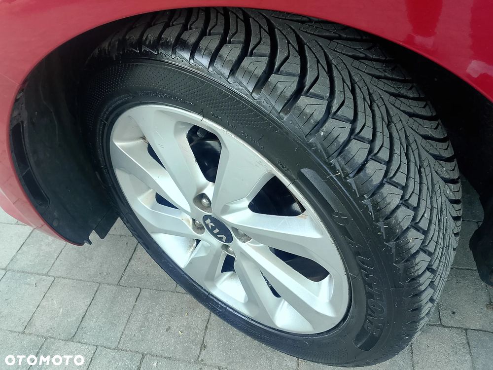 Kia Rio 1.2 Sensation - 11