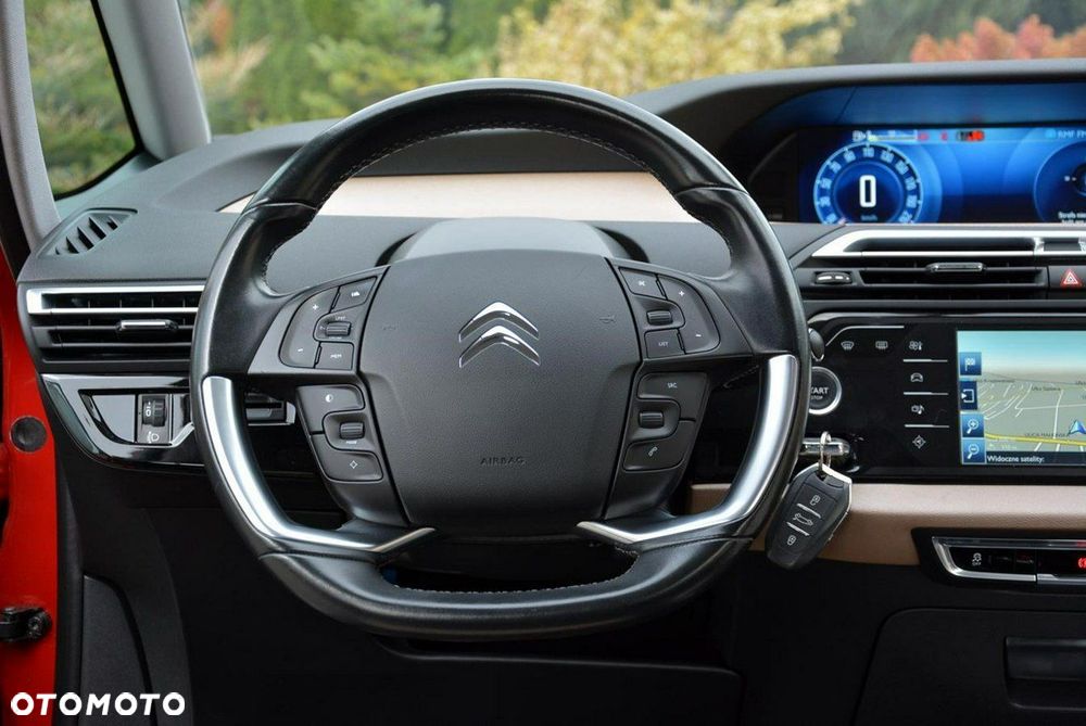 Citroën C4 Grand Picasso - 26