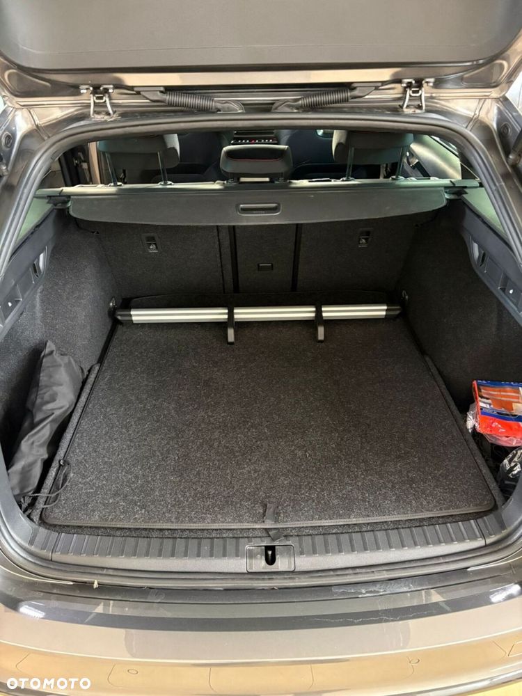 Skoda Octavia 2.0 TSI RS DSG - 38