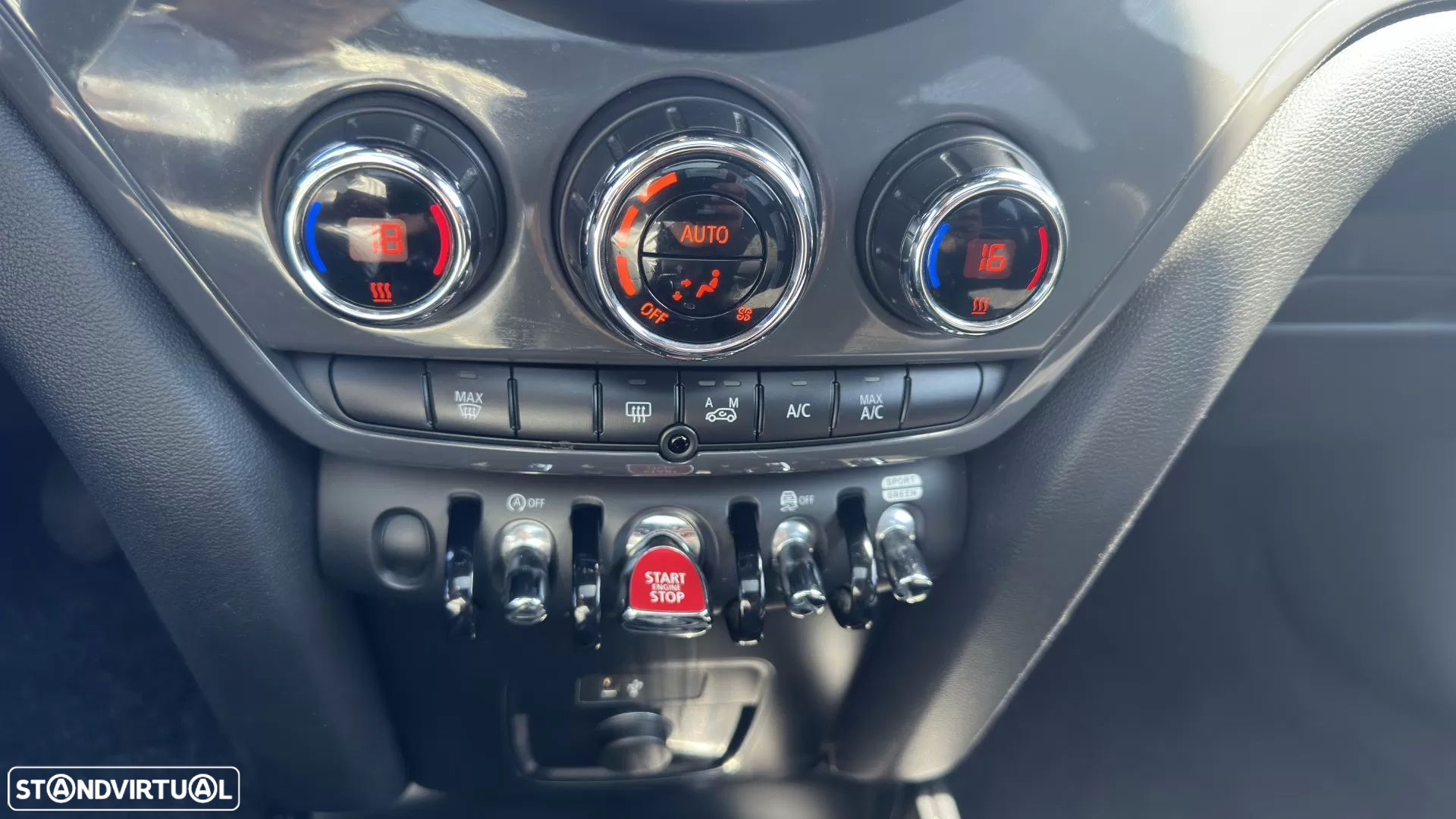 MINI Countryman One D - 13