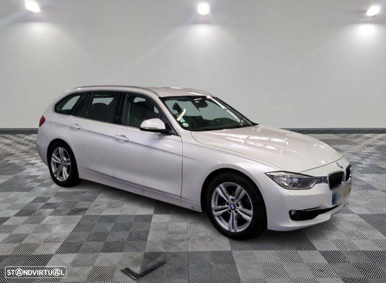 BMW 320 d EfficientDynamics Line Luxury - 2